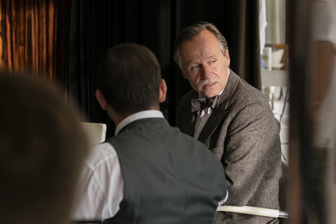 Během natáčení museli filmaři dodržovat striktní bezpečnostní opatření, aby se nic nepoškodilo.