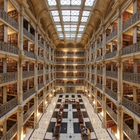 George Peabody Library (USA).