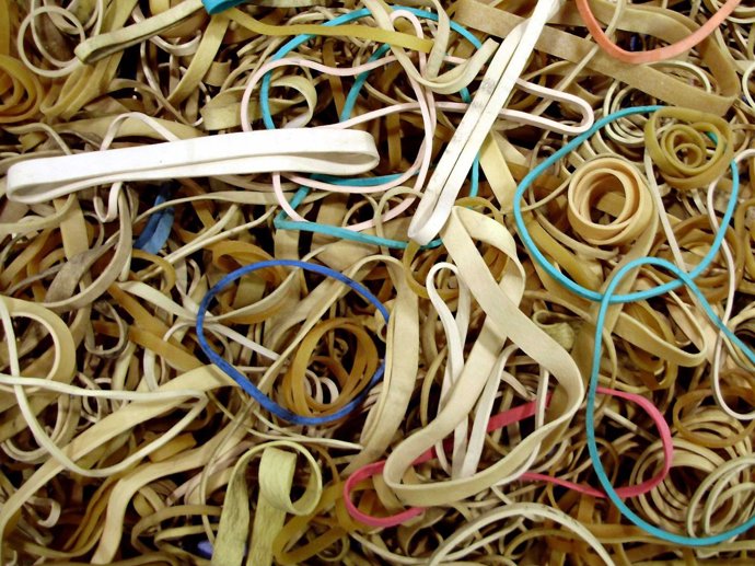 17. Gumičky. „Gumičky se po deseti až patnácti letech oslabí,“ napsal Supersnazz.