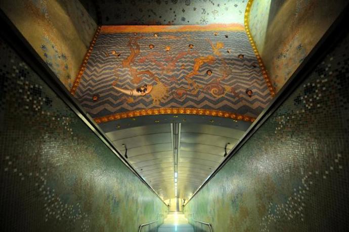 Stanice Materdei v Neapoli.