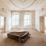 Kde špendlíková hlavička dopadne s rámusem. Odhalte tajemství opuštěných domů