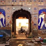 Hrobové ticho a dechberoucí podívaná. O tato miliardářská sídla donedávna nikdo nezavadil pohledem