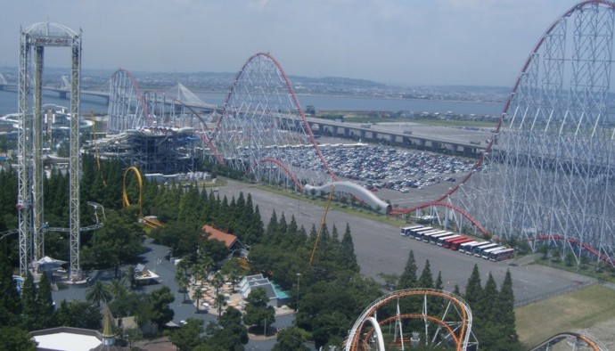 Nagashima Spa Land (Kuwana, Japonsko).