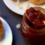 Sladké brusinkové čatní se zázvorem.