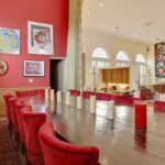 Beyoncé a Jay-Z koupili bývalý kostel. Má největší střešní zahradu v New Orleans