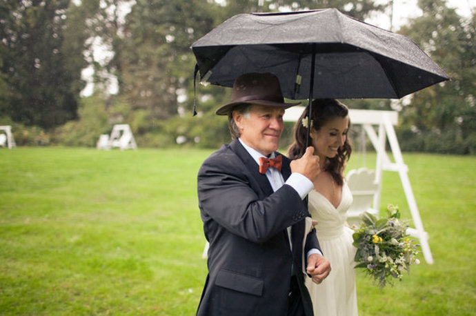 24 svatebních fotek, které zachycují vzácné pouto mezi nevěstou a jejím otcem