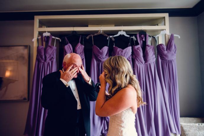 24 svatebních fotek, které zachycují vzácné pouto mezi nevěstou a jejím otcem