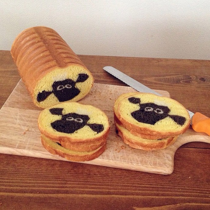 Japonská maminka peče chleby podle kreseb jejího syna. Internet je z nich paf