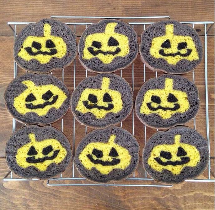 Japonská maminka peče chleby podle kreseb jejího syna. Internet je z nich paf