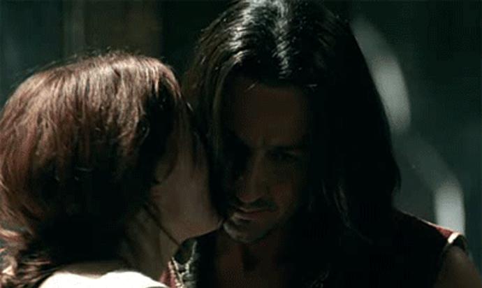 1. Bojíte se, že budete vypadat jako zrádce. Provinilost kvůli ukončení vztahu je typická pro ty, kteří ve vztahu „přesluhují“.