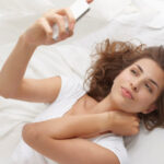 1. „Hodlám tě o to prosit.“ Proč to funguje: Vzrušíte svého partnera neodbytnou touhou po sexu.