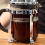 Máte pocit, že vaše káva nemá dostatečně bohatou chuť? Zkuste francouzský presovač.