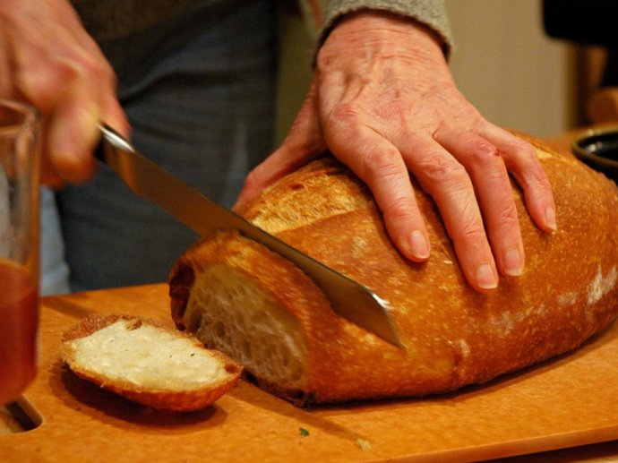 Kupte si domácí pekárnu a dopřejte si čerstvé, křupavé pečivo, kdykoliv na něj dostanete chuť.