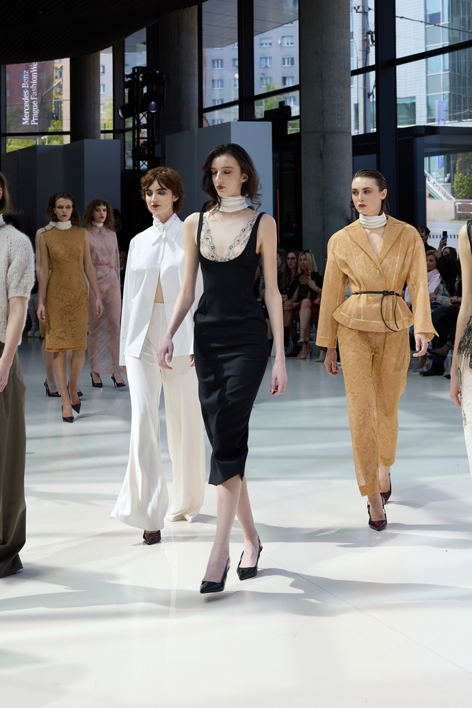 Alexandra Gnidiak, Mercedes-Benz Prague Fashion Week
