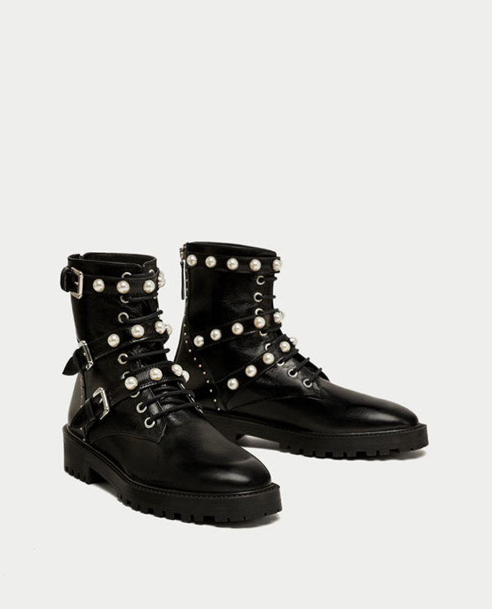 Galerie: Už máte v botníku Biker Boots? Vybrali jsme pro vás 15 kousků!