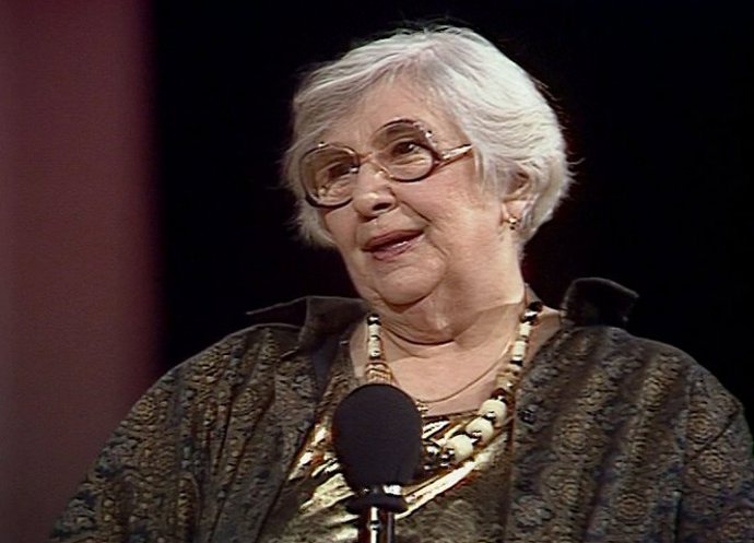 Stella Zázvorková hrála až do posledních chvil. Stella Zázvorková hrála až do posledních chvil.