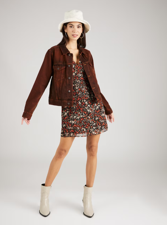 Šaty, Topshop, 1729 Kč, prodává AboutYou
