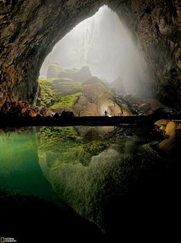 Jeskyně Son Doong, Vietnam Jeskyně Son Doong, Vietnam