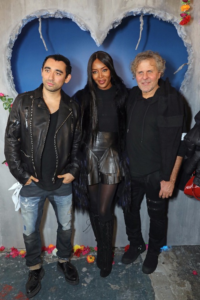 (Z leva) Nicola Formichetti - Kreativní ředitel Diesel, Naomi Campbell, Renzo Rosso - zakladatel Diesel.
Foto: Diesel (Z leva) Nicola Formichetti - Kreativní ředitel Diesel, Naomi Campbell, Renzo Rosso - zakladatel Diesel.
Foto: Diesel