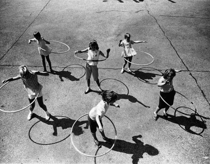 Hula hooping: efektivní a zábavné cvičení v jednom Hula hooping: efektivní a zábavné cvičení v jednom