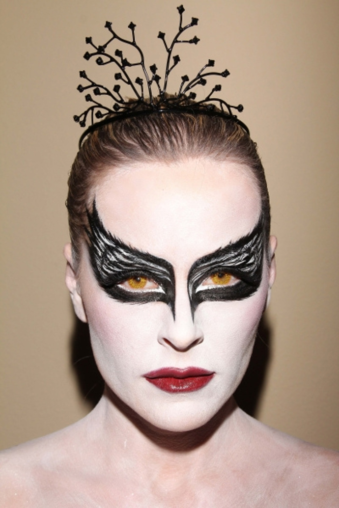 Halloweenská inspirace: 12 nápadů, jak vypadat děsivě a sexy zároveň Halloweenská inspirace: 12 nápadů, jak vypadat děsivě a sexy zároveň