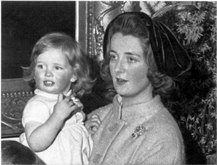Princezna Diana a její maminka Frances Princezna Diana a její maminka Frances