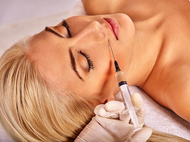 Omlazeni pleti plazmou na klinice plasticke chirurgie Aesthevita