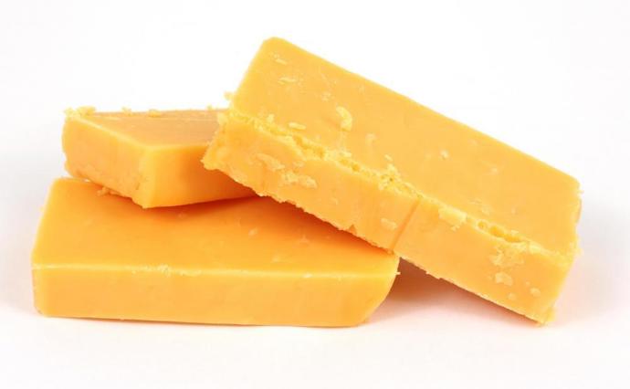 12 potravin, které vám dokonale vybělí zuby