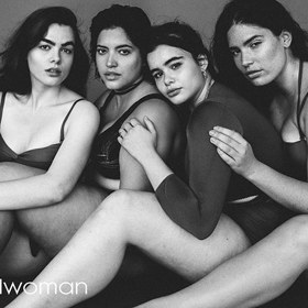 Charli Howard, Denise Bidot, Barbie Ferreira a Clémentine Desseaux Charli Howard, Denise Bidot, Barbie Ferreira a Clémentine Desseaux