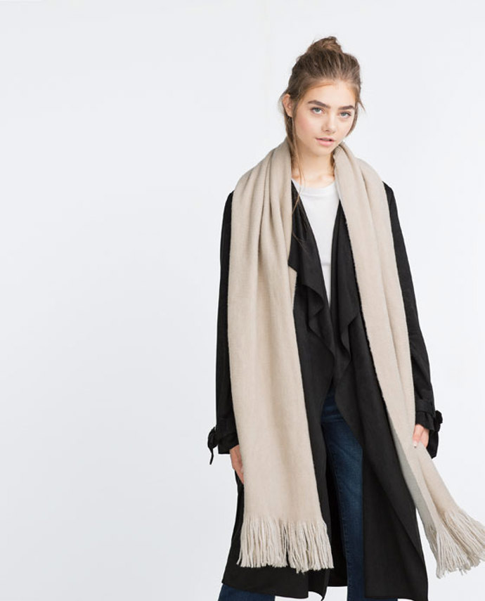 Zara, 699 Kč Zara, 699 Kč