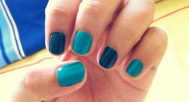 light_blue_and_navy_blue_nails_by_inginging-d4uyxck light_blue_and_navy_blue_nails_by_inginging-d4uyxck
