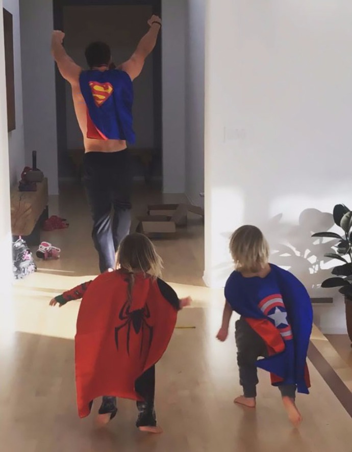 Superhrdinové útočí! Superhrdinové útočí!