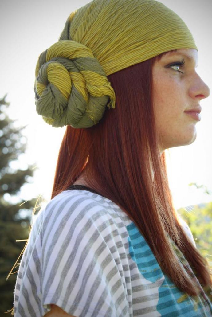 10 trendy tipů, jak si uvázat šátek na hlavě 10 trendy tipů, jak si uvázat šátek na hlavě