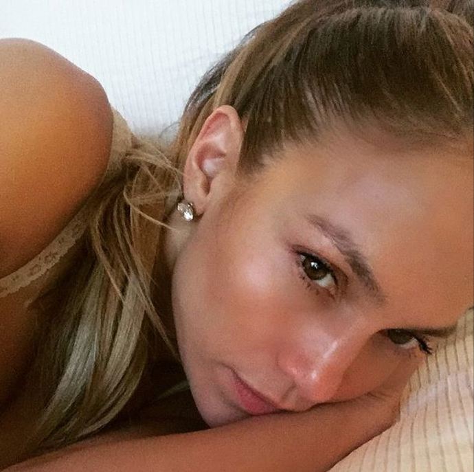 Jennifer Lopez je pětačtyřicet, a vrásky nikde!