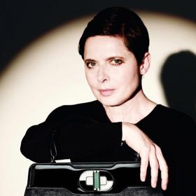 Isabella Rossellini pro Bulgari: dáma s kabelkou