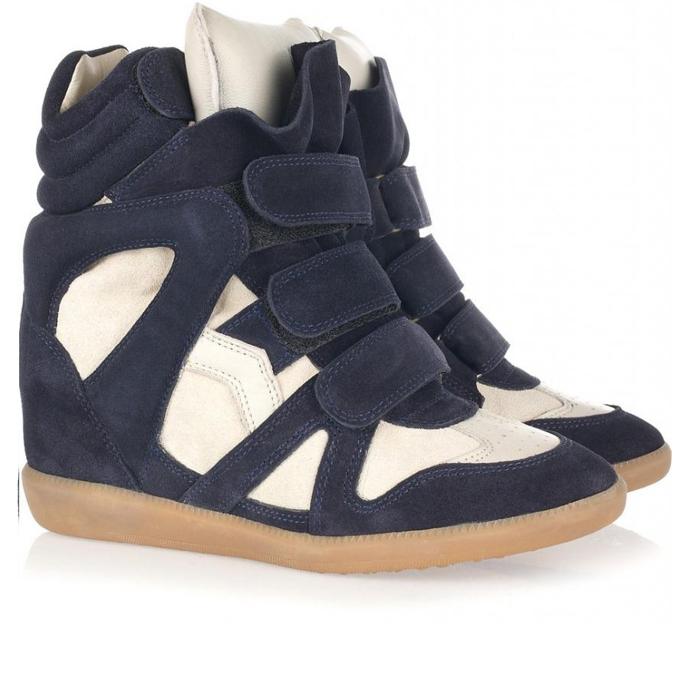 Modely Isabel Marant můžete zakoupit v Simple Store v Pařížské ulici nebo na www.net-a-porter.com. Modely Isabel Marant můžete zakoupit v Simple Store v Pařížské ulici nebo na www.net-a-porter.com.