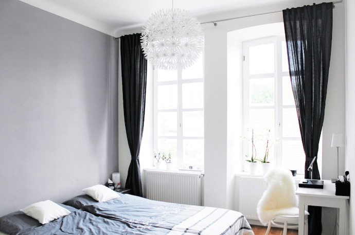 Bydlení podle Ma Maison Blanche: Nebojte se černé Bydlení podle Ma Maison Blanche: Nebojte se černé