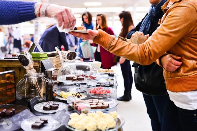 Kam vyrazit do konce dubna? Markety i food festivaly se otevírají
