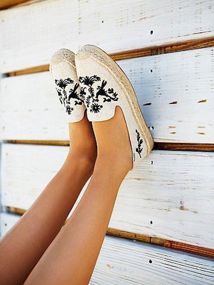 Espadrilky se vám budou hodit na procházku do města
Espadrilky se vám budou hodit na procházku do města