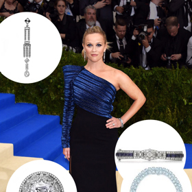 Reese Witherspoon

Vintage šperky z archivu Tiffany - vysací platinové náušnice a náramek s diamanty a safíry.

Náramek s dvojitou řadou diamantů zasazených v platině, hodnota přes 1 800 000 Kč. 

Platinový prsten s kruhovým designem a šesti karátovým diamantem ve středu, hodnota přes 14 500 000 Kč.

Tiffany Jazz™ platinový prsten se třemi řadami diamantů, hodnota téměř 250 000 Kč. 
