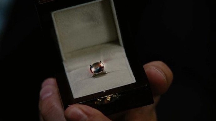Nekonvenční černý diamant
Nekonvenční černý diamant