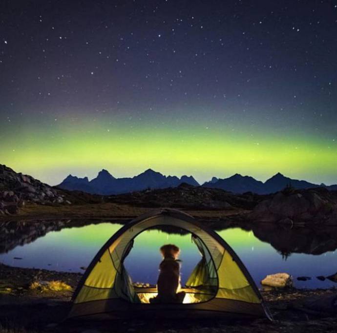 @campingwithdogs
Ryan Carter z amerického Tennessee si dal za cíl inspirovat lidi po celém světě, aby jeli kempovat se svými psy. Dokonce zorganizoval první oficiální Den kempování se psy jako poctu věrným společníkům, kteří jsou ochotni nás doprovázet až nakonec světa.
@campingwithdogs
Ryan Carter z amerického Tennessee si dal za cíl inspirovat lidi po celém světě, aby jeli kempovat se svými psy. Dokonce zorganizoval první oficiální Den kempování se psy jako poctu věrným společníkům, kteří jsou ochotni nás doprovázet až nakonec světa.