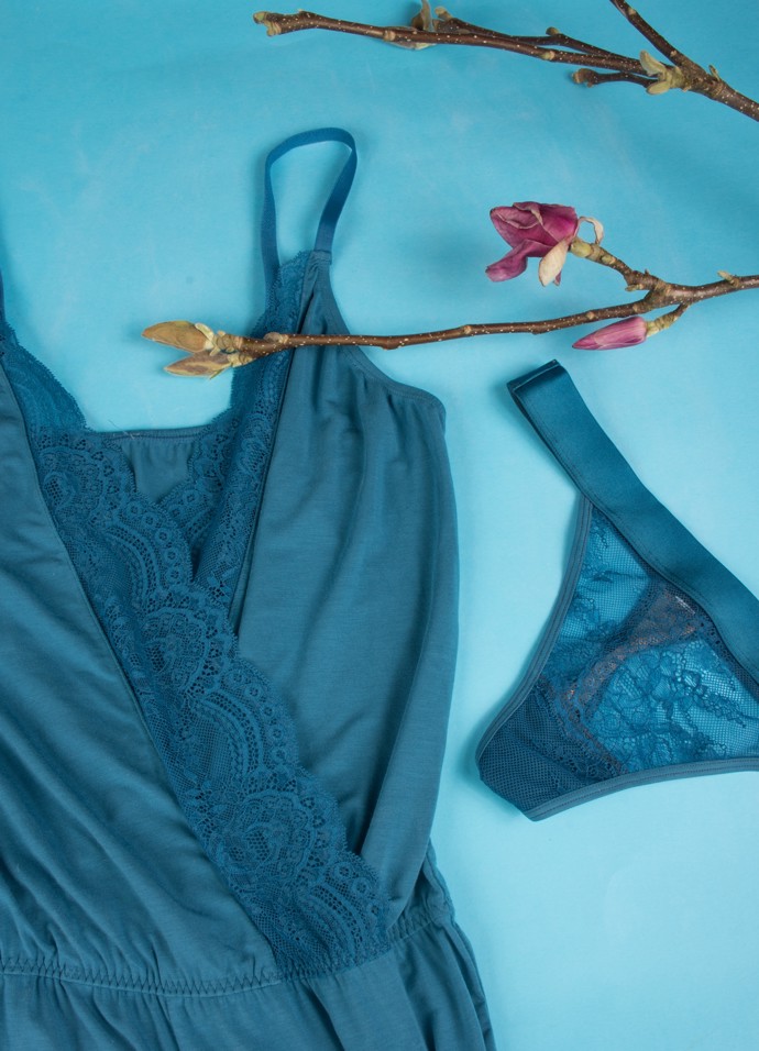 Midnight Lace
