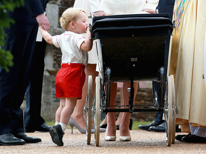Prohlédněte si nejroztomilejší fotografie prince George a princezny Charlotte. Prohlédněte si nejroztomilejší fotografie prince George a princezny Charlotte.