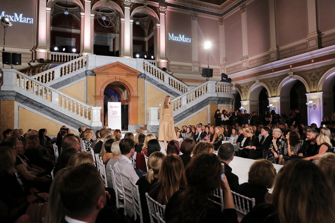Módní přehlídka Max Mara podzim/zima 2017-18, Dvorana, Rudolfinum. 
