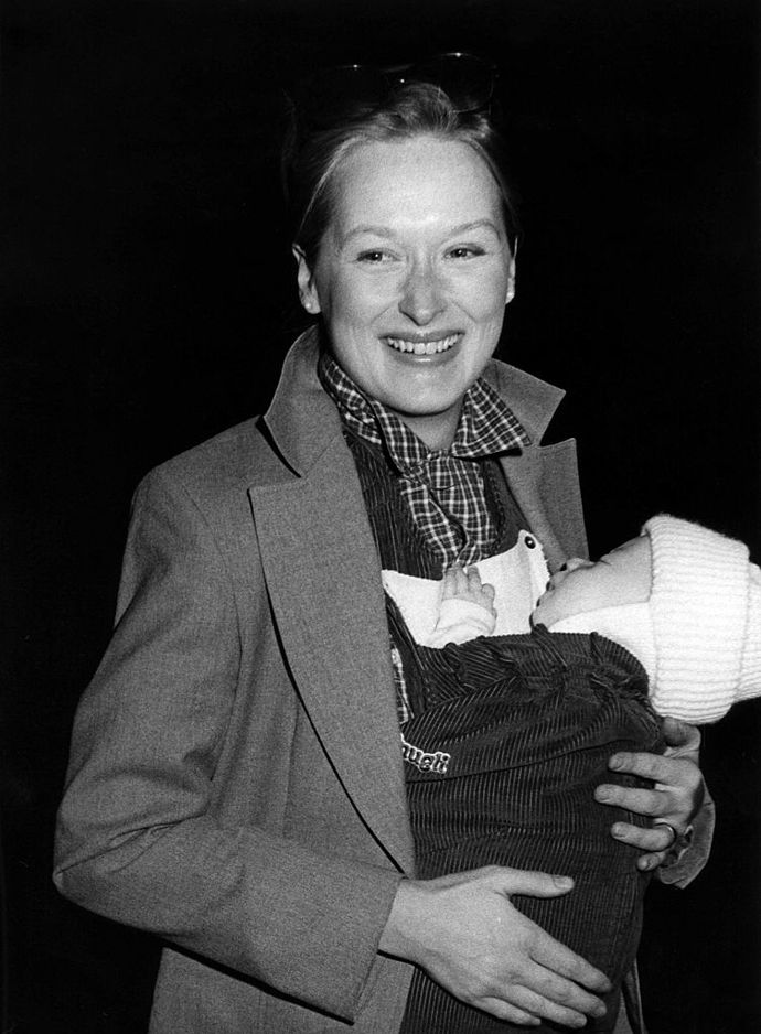 Meryl Streep se synem Henrym na newyorském letišti JFK, 28. ledna 1980
Meryl Streep se synem Henrym na newyorském letišti JFK, 28. ledna 1980