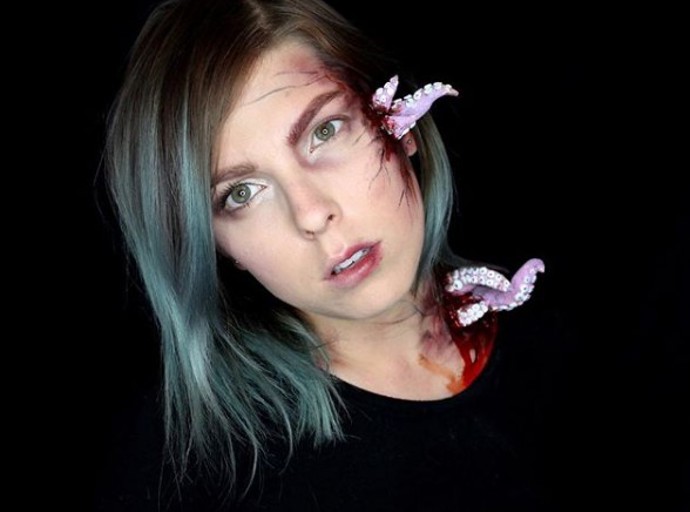 Opět Lou, tentokrát napadená strašidelnou chobotnicí
