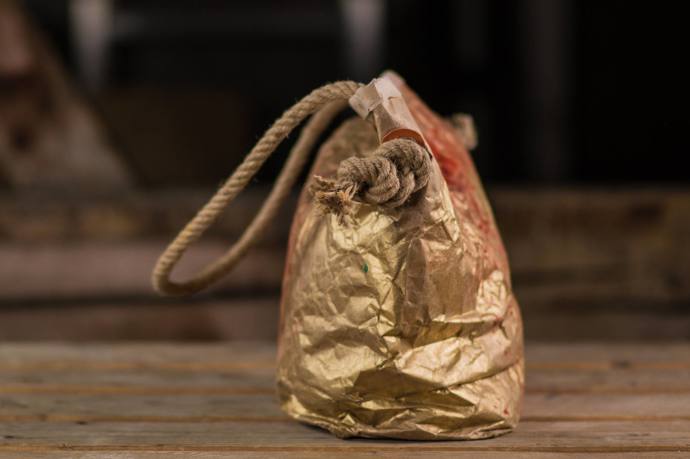 Upcyklovaná kabela RELU na všechny nezbytnosti
Popis: taška z upcyklovaných papírových pytlů, kterou si sama vytvoříte, nosnost až 8kg
Cena: od 1200,-
http://relu.cz
Upcyklovaná kabela RELU na všechny nezbytnosti
Popis: taška z upcyklovaných papírových pytlů, kterou si sama vytvoříte, nosnost až 8kg
Cena: od 1200,-
http://relu.cz