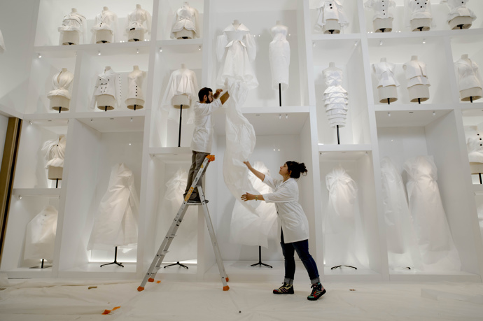 Příprava expozice Christian Dior Couturier du Rêve.
Příprava expozice Christian Dior Couturier du Rêve.