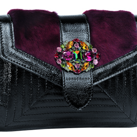 Psaníčko z kolekce La Baronne - kůže, kožešina, křišťály Swarovski .

Info o ceně v butiku
